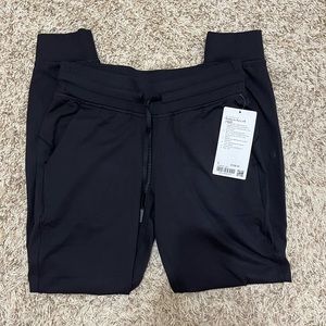 NWT Lululemon Ready to Rulu Jogger Black